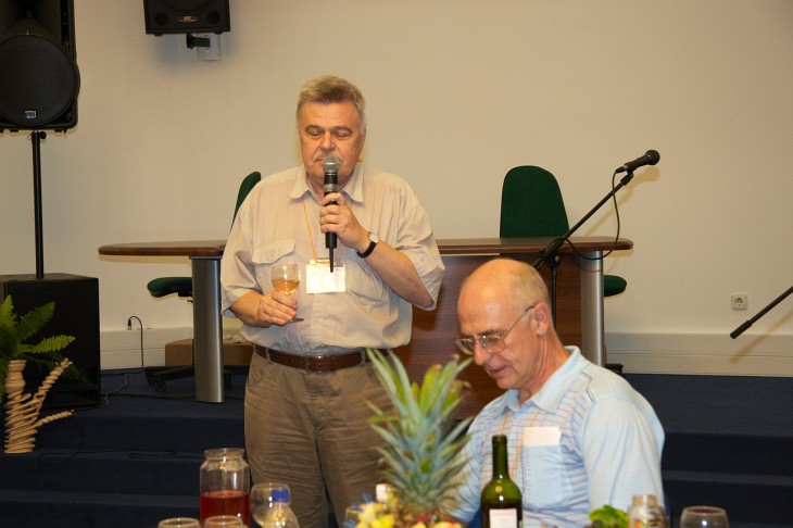 Banquet. G.A.Leonov and A.L.Skubachevskii